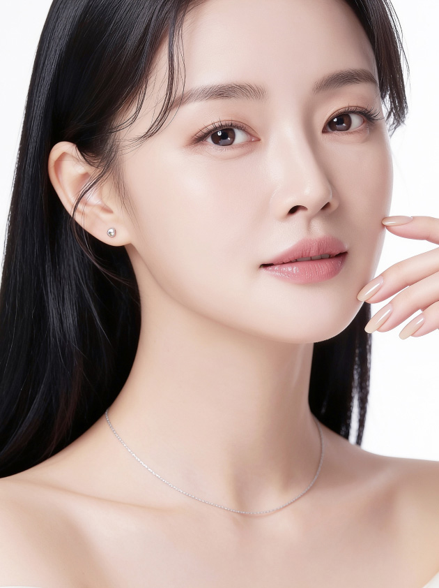 프로즌성형외과 안티에이징 모델